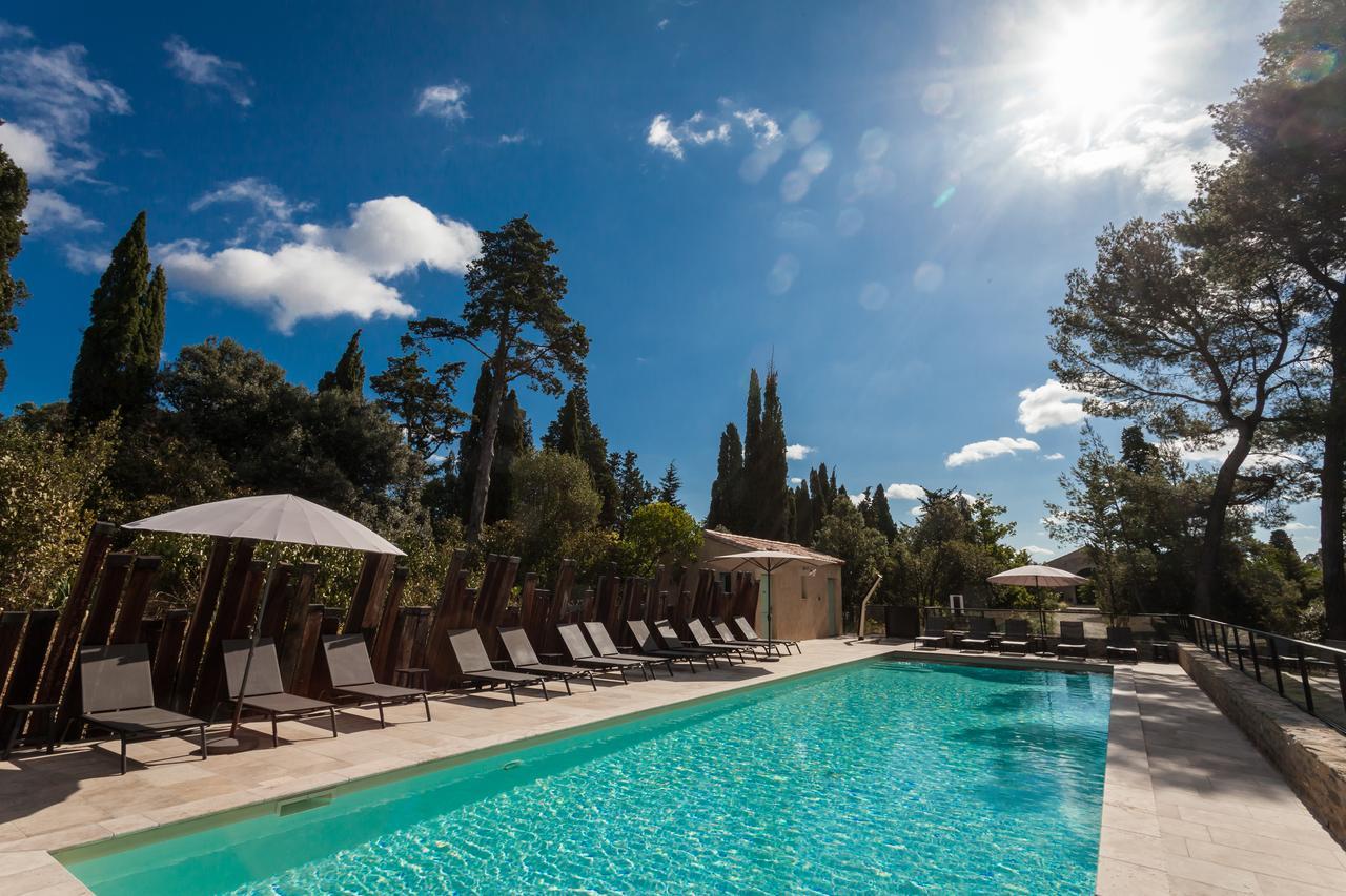 Les Cabanes Dans Les Bois Logis Hotel Villedubert Exteriör bild