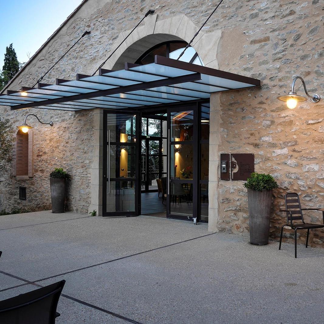 Les Cabanes Dans Les Bois Logis Hotel Villedubert Exteriör bild